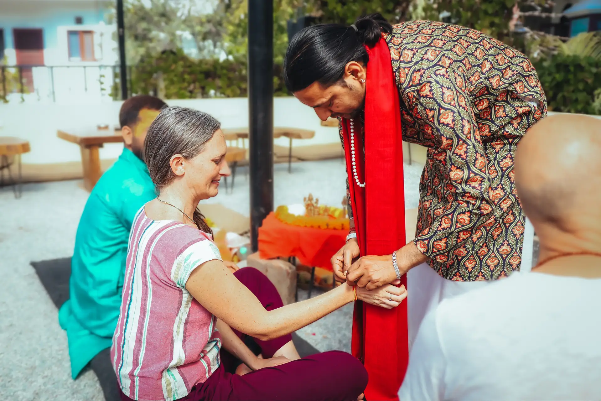 Students practising sound healing at Haritha Yogshala, Tapovan Rishikesh (photo 5)